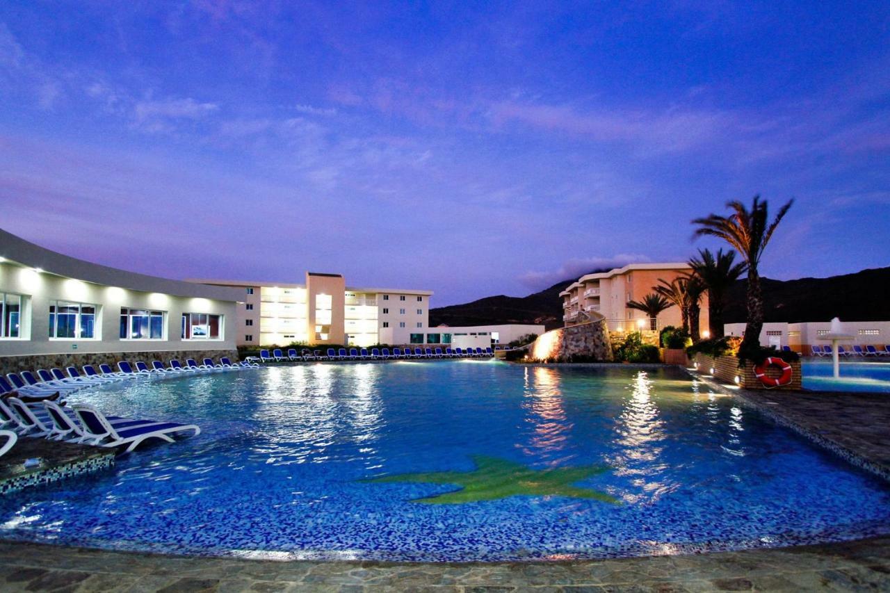 Altagracia Ld Suites Punta Playa المظهر الخارجي الصورة